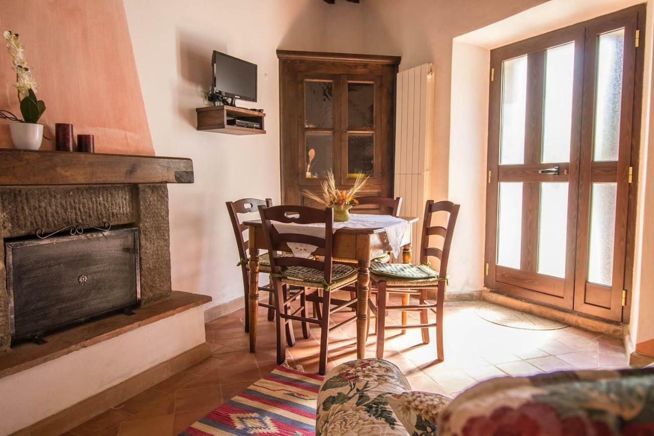 Le Casette Country House 2 Petricci Dış mekan fotoğraf